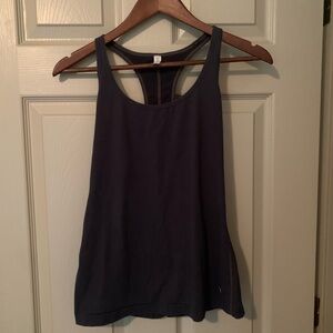 GapFit Sleeveless Tank Top